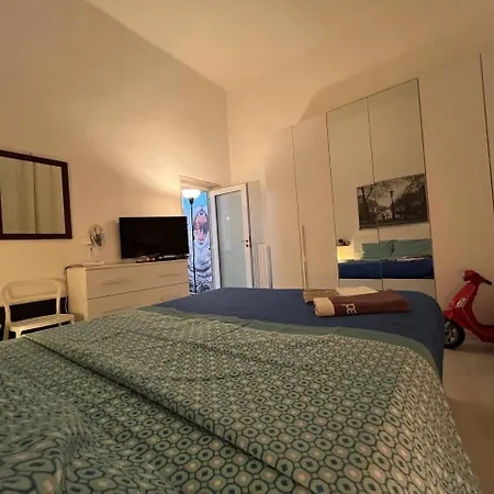 Holiday home The Peppers Garden